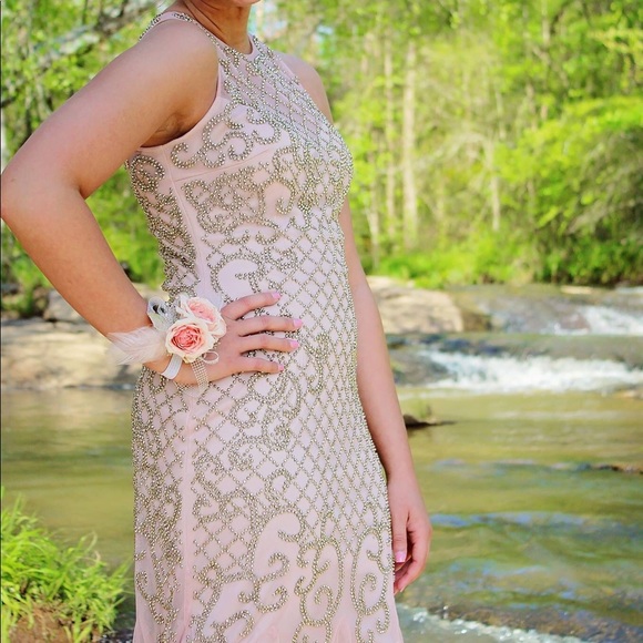 Prom Dress - Picture 1 of 5